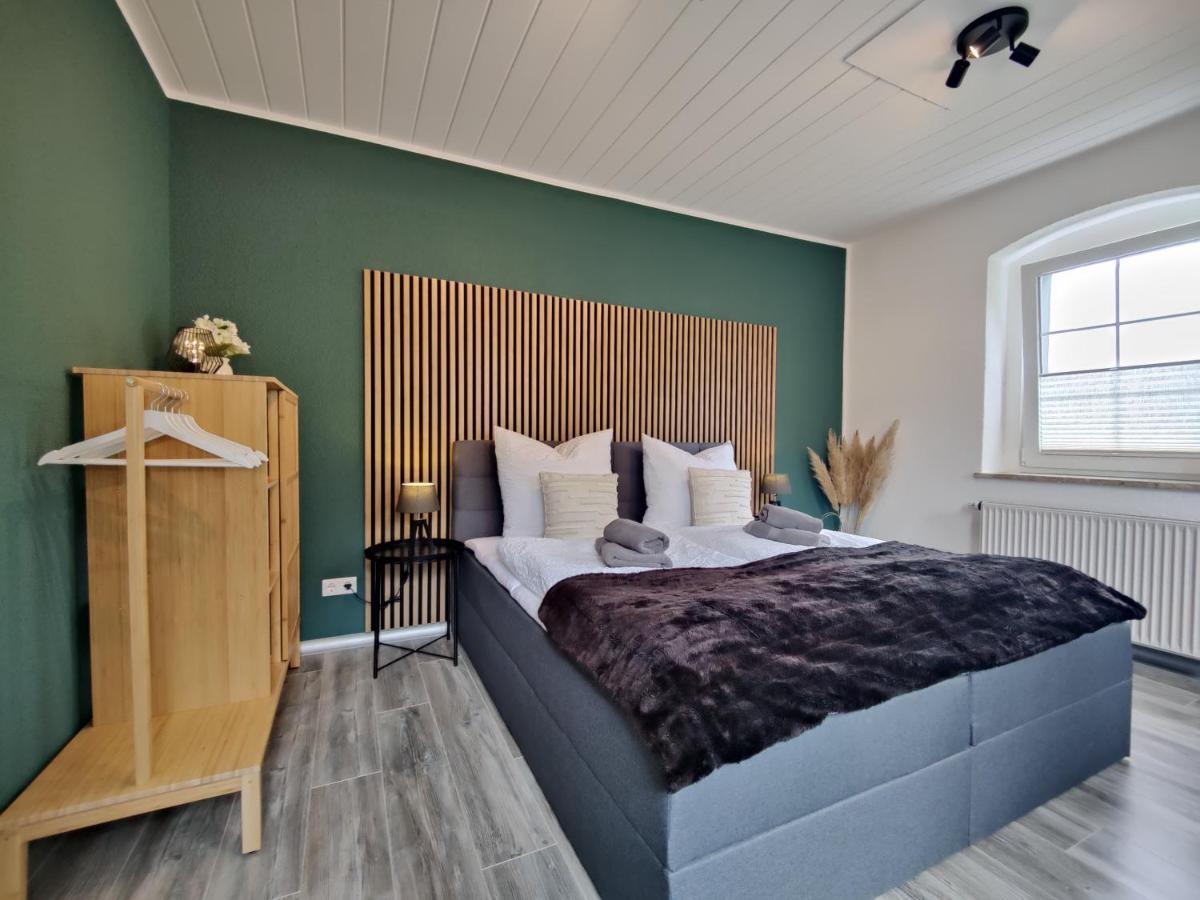 Ferienhaus Villa Adelsberg Mit Dachterrasse In Zentraler Lage Fuer Bis Zu 10 Personen Chemnitz Exterior photo